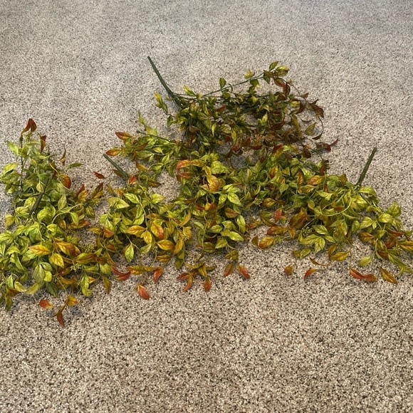 Other - Beautiful Artificial Fall Greenery, Lot of 8, 15”-23” length